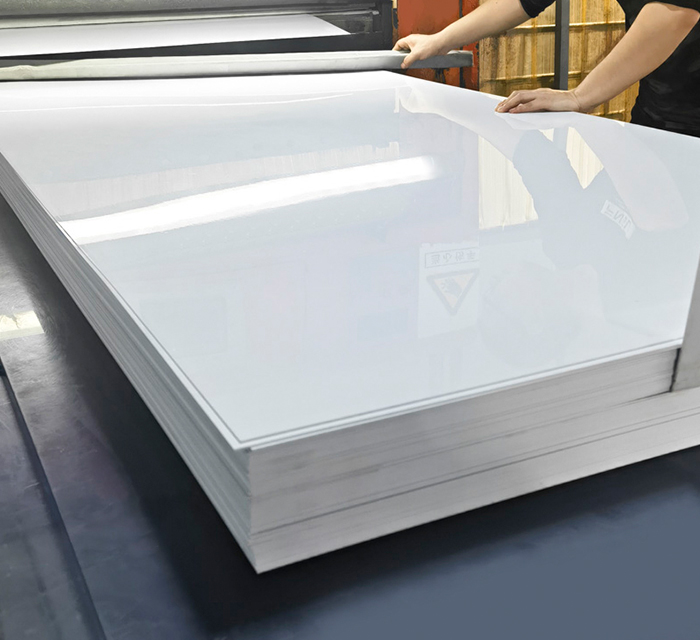 Thin-Black-Rigid-Anti-scratch-PVC-Sheets07.jpg